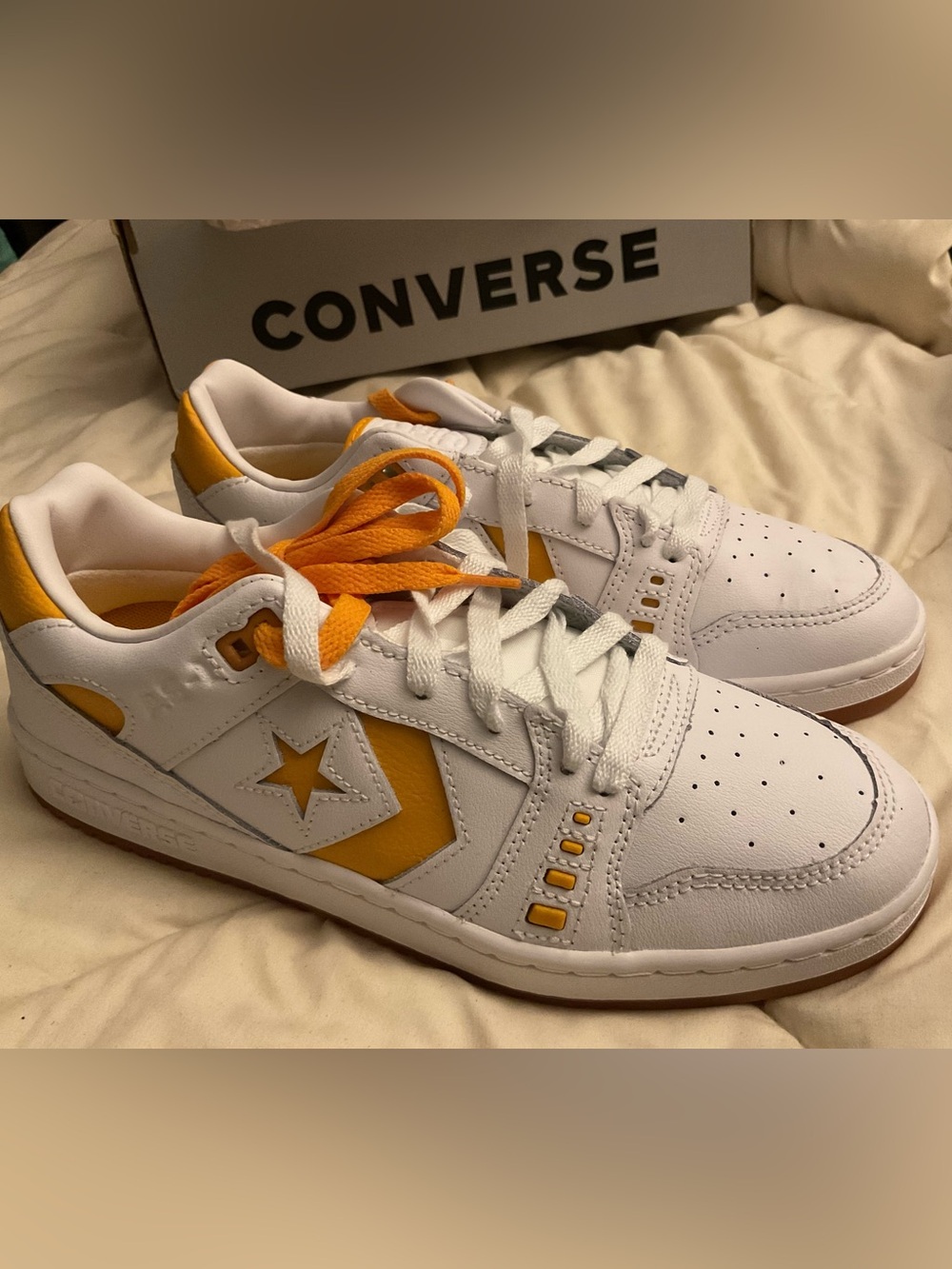 AS-1 Pro Ox White/yelloe/white converse| Size 7.5M or 9W